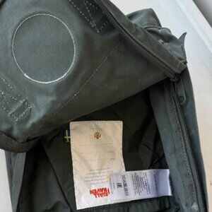 Forest green Fjallraven Kanken unisex travel backpack